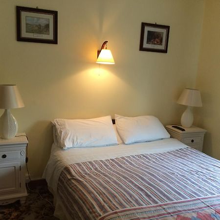 Palm Grove B&B كاشيل المظهر الخارجي الصورة